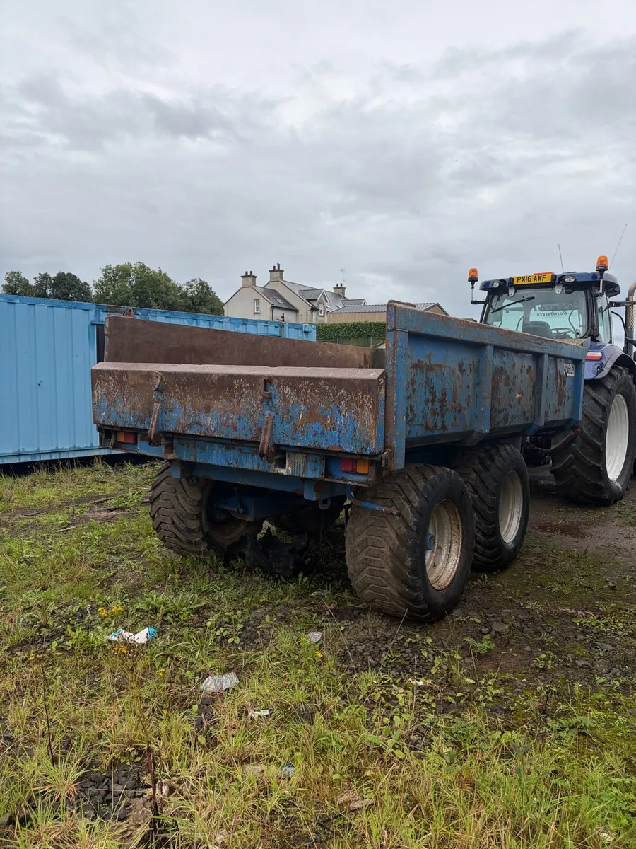 Dump trailer - Image 2
