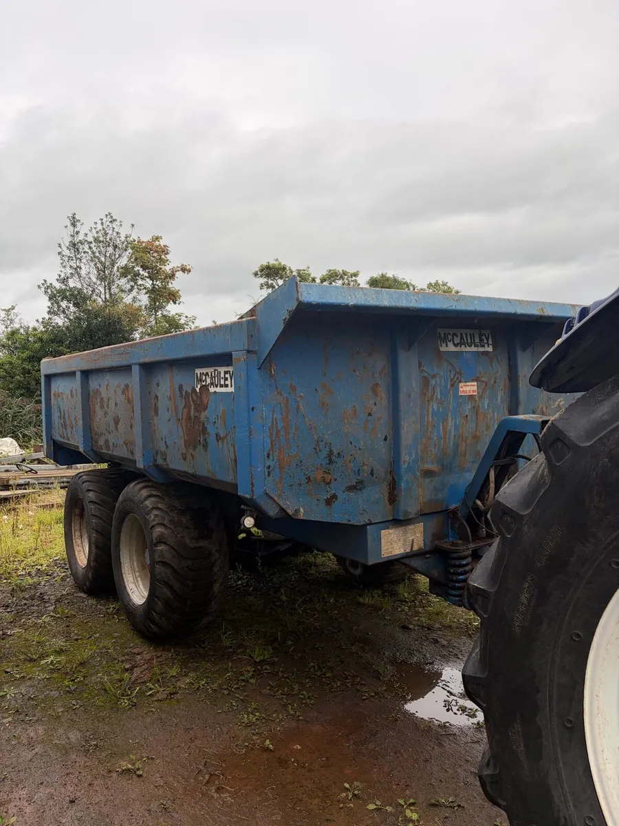 Dump trailer - Image 1