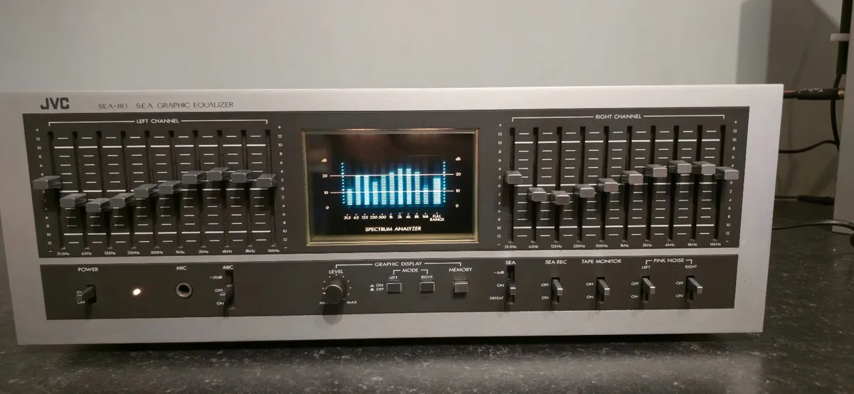 Hi-End GRAPHIC EQUALIZER JVC SEA-80 BEST THE WORLD - Image 1