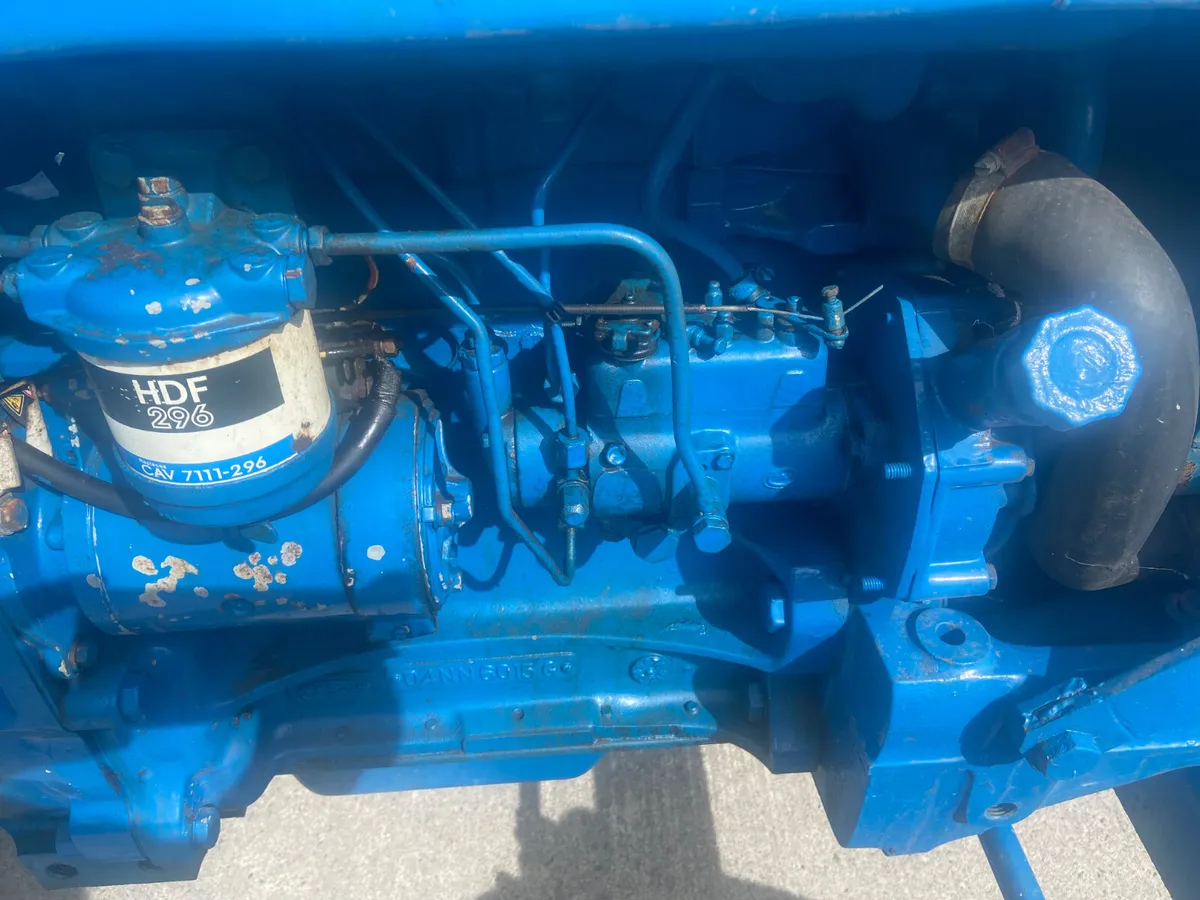 Ford 4600 - Image 4