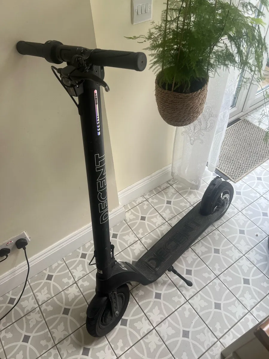 Electric scooter - Image 1