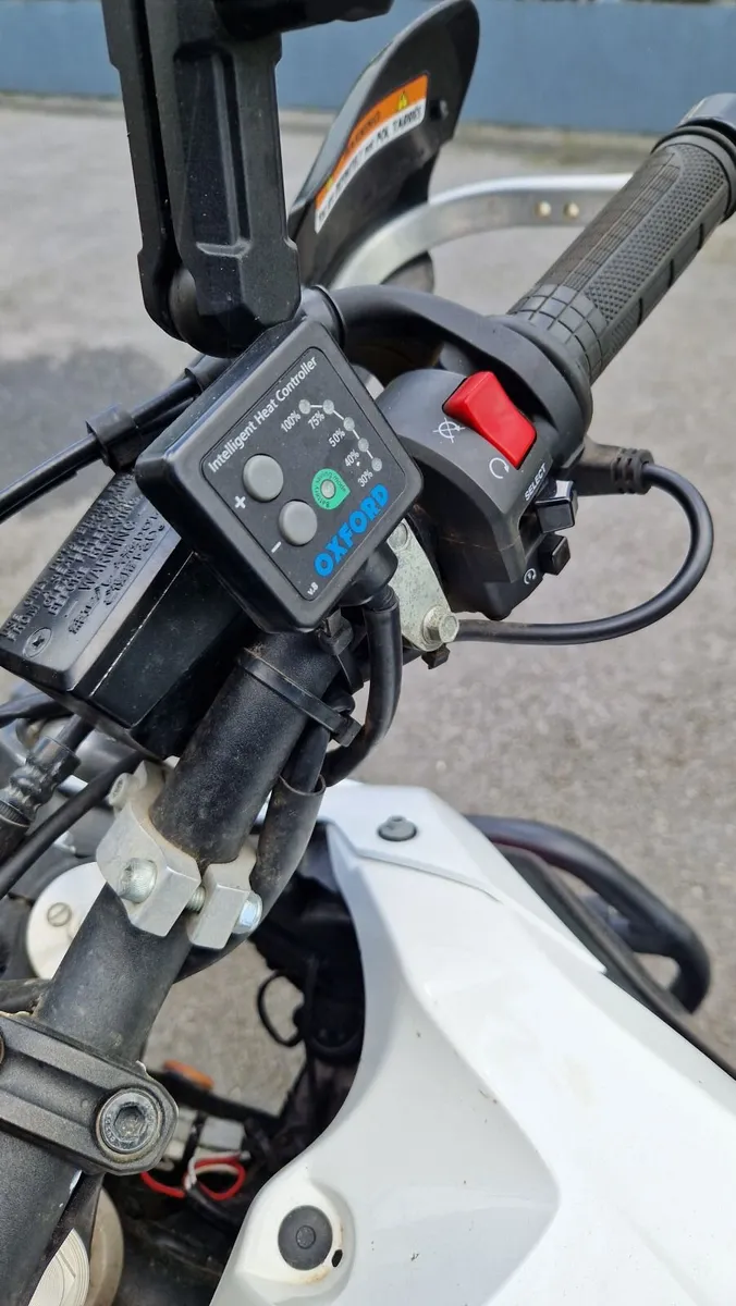 2023 Yamaha Tenere Rally Edition - Image 3