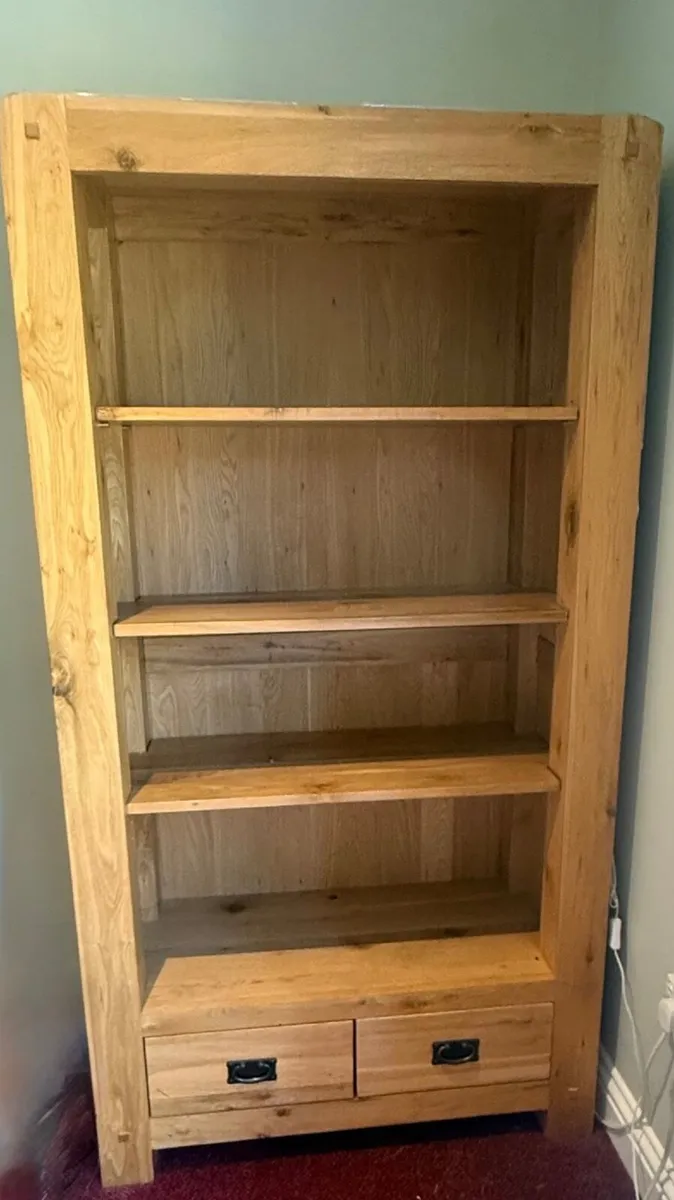Solid Oak Bookcase/Bookshelf perfect condition. - Image 1