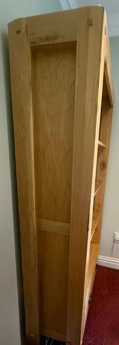 Solid Oak Bookcase/Bookshelf perfect condition. - Image 2