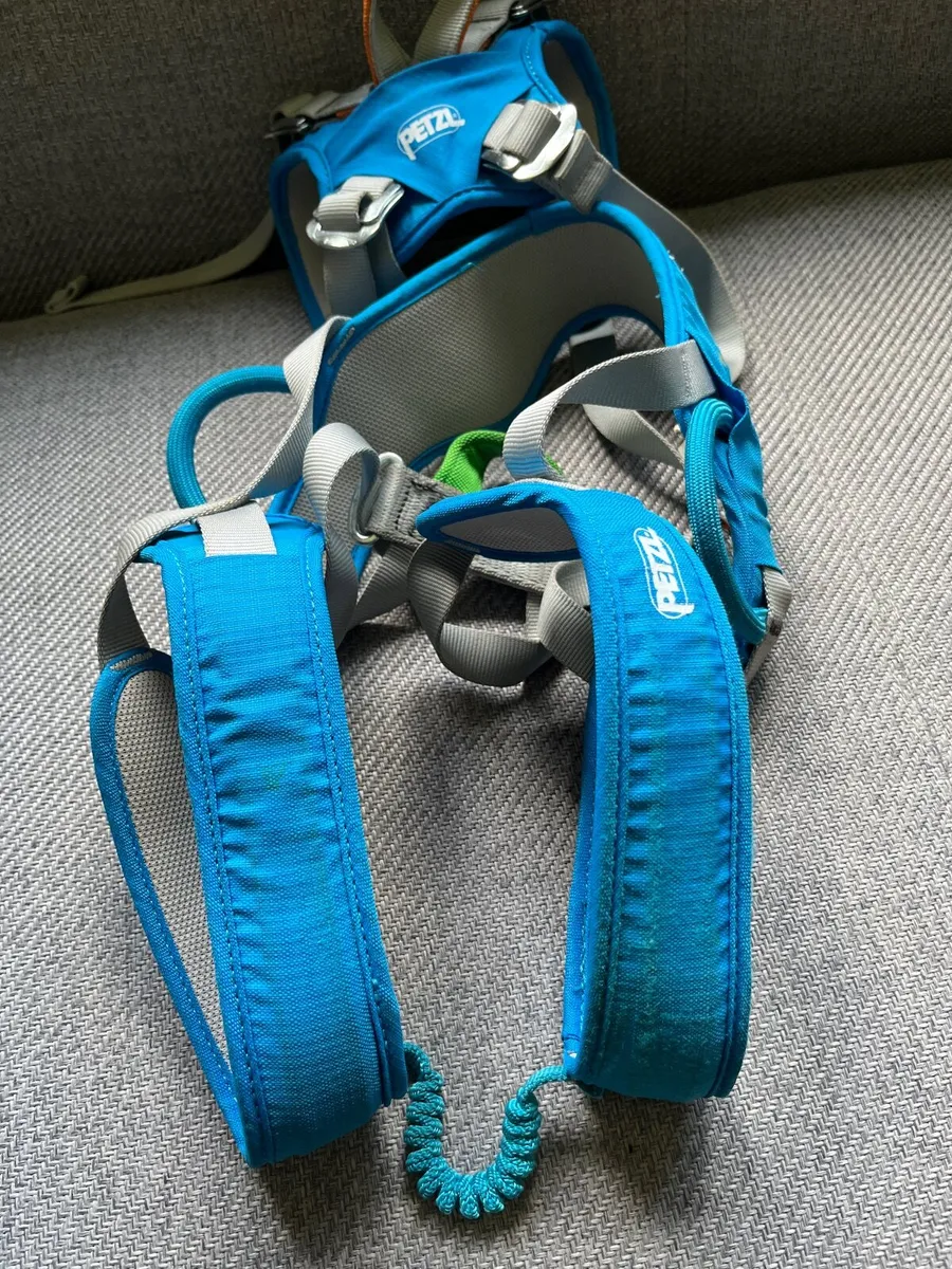 Petzl Ouistiti Kids Climbing Harness - Image 3