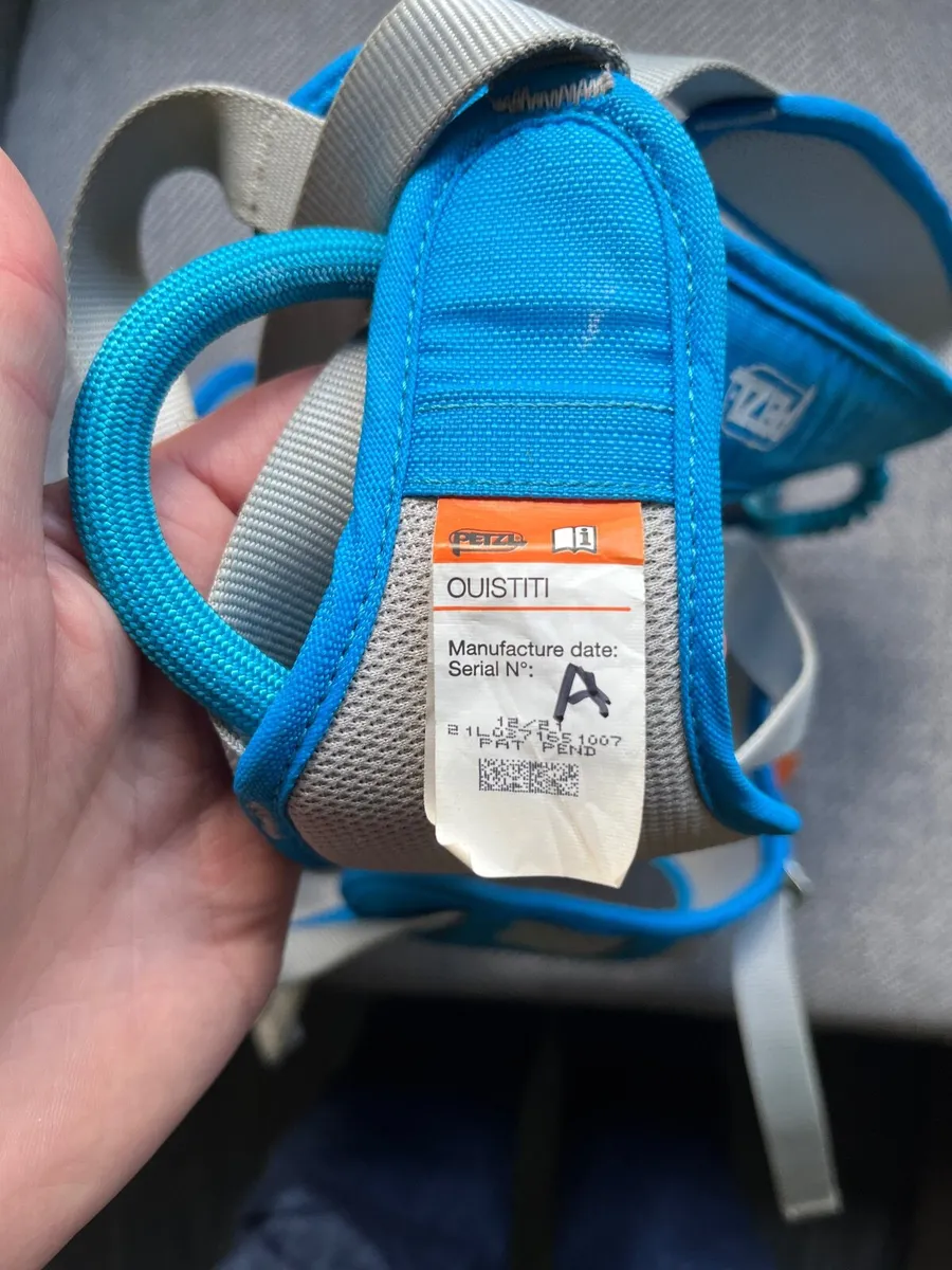 Petzl Ouistiti Kids Climbing Harness - Image 2