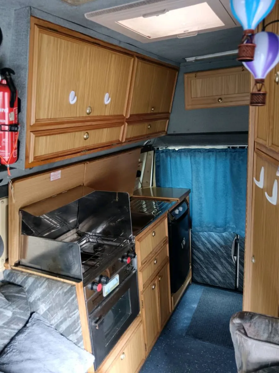 Camper - Image 4