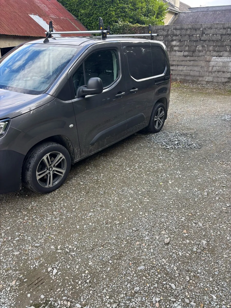 2020 Peugeot Partner Van – 117,000km – €10,500 - Image 3
