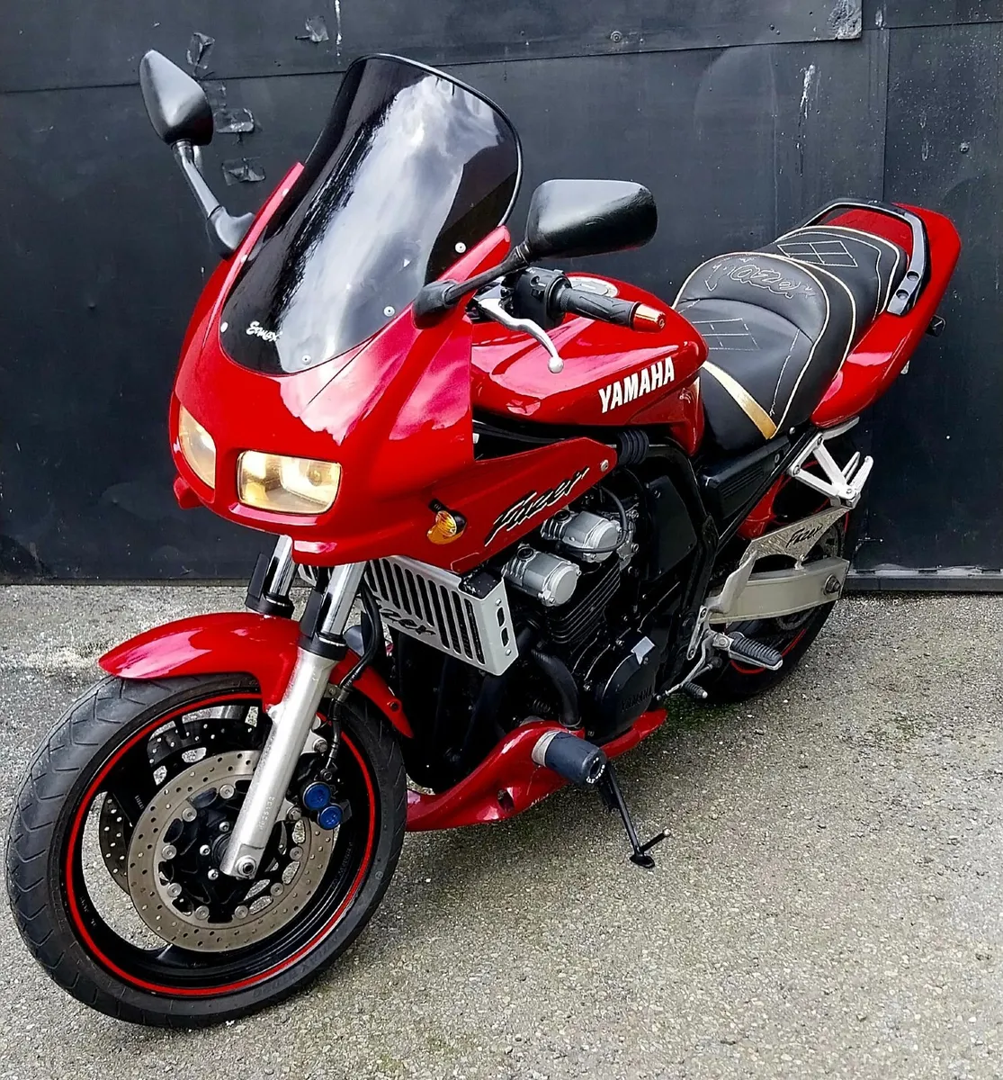 YAMAHA FAZER FZR 600 - Image 4