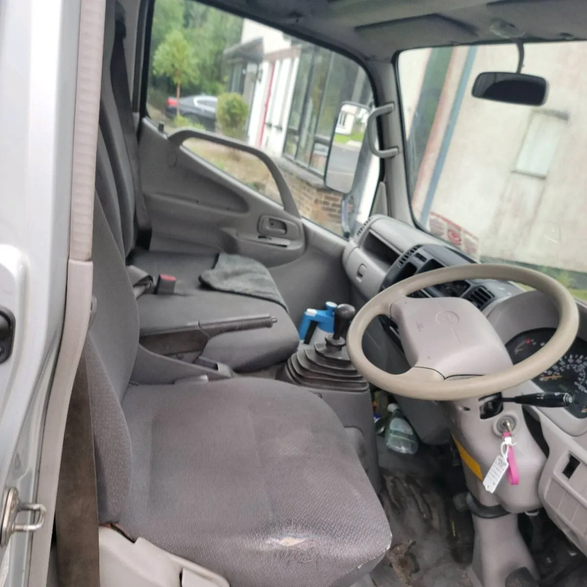 Toyota dyna 2010 fresh due&tax 3 liter deisal - Image 4