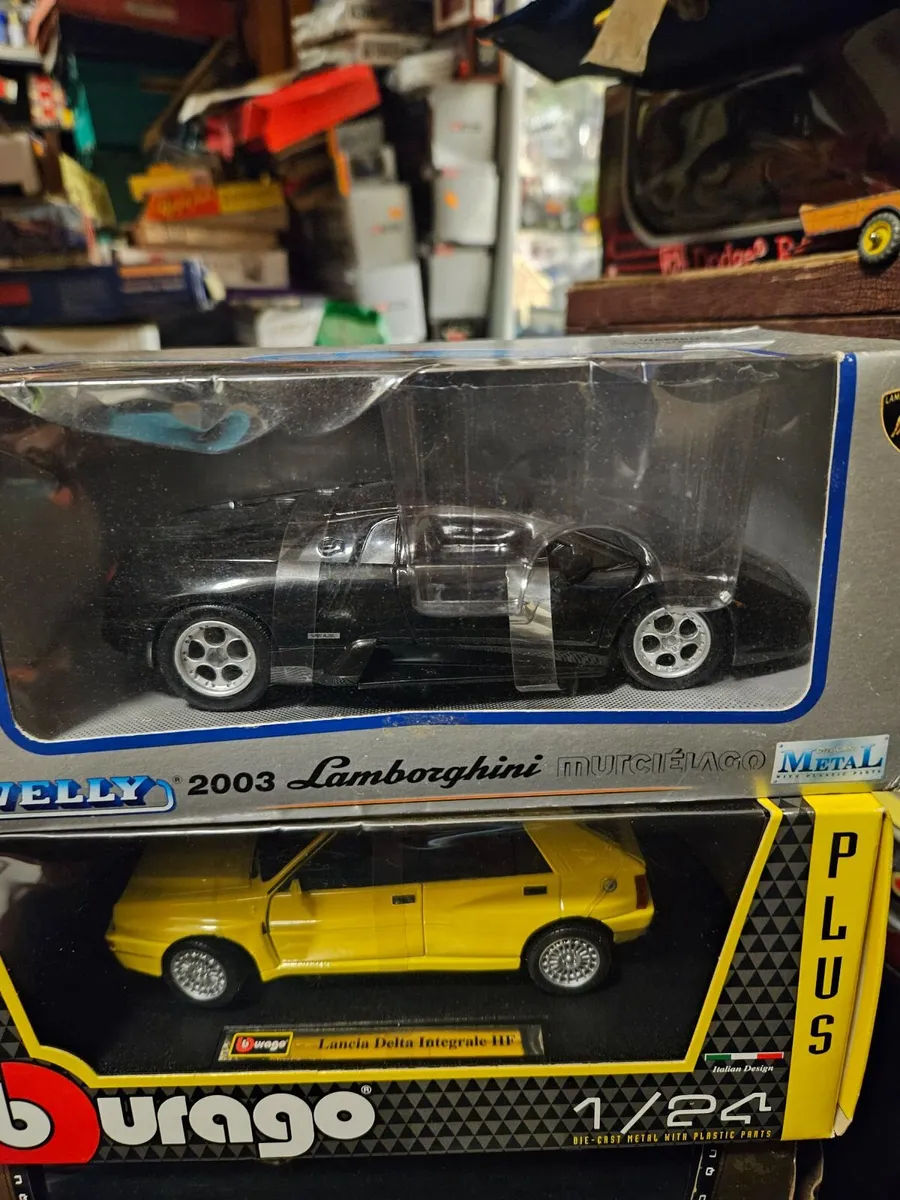 Corgi Welly Lamborghini 1.24 - Image 1