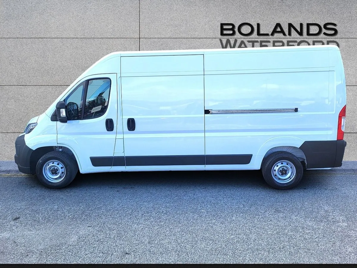 Citroen Relay 35 L3 H2 Special Edition - Image 3