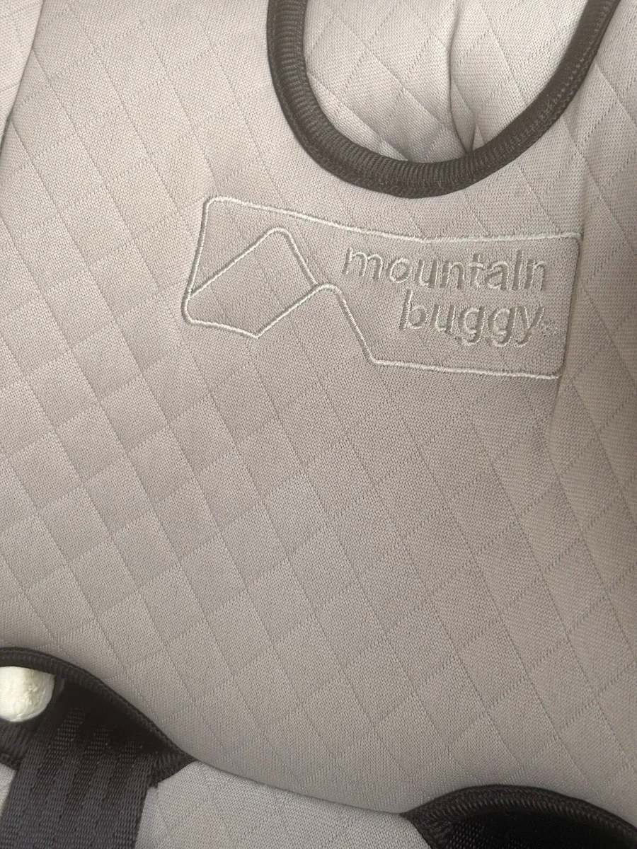Baby Car Seat - Mountain Buggy - Image 4