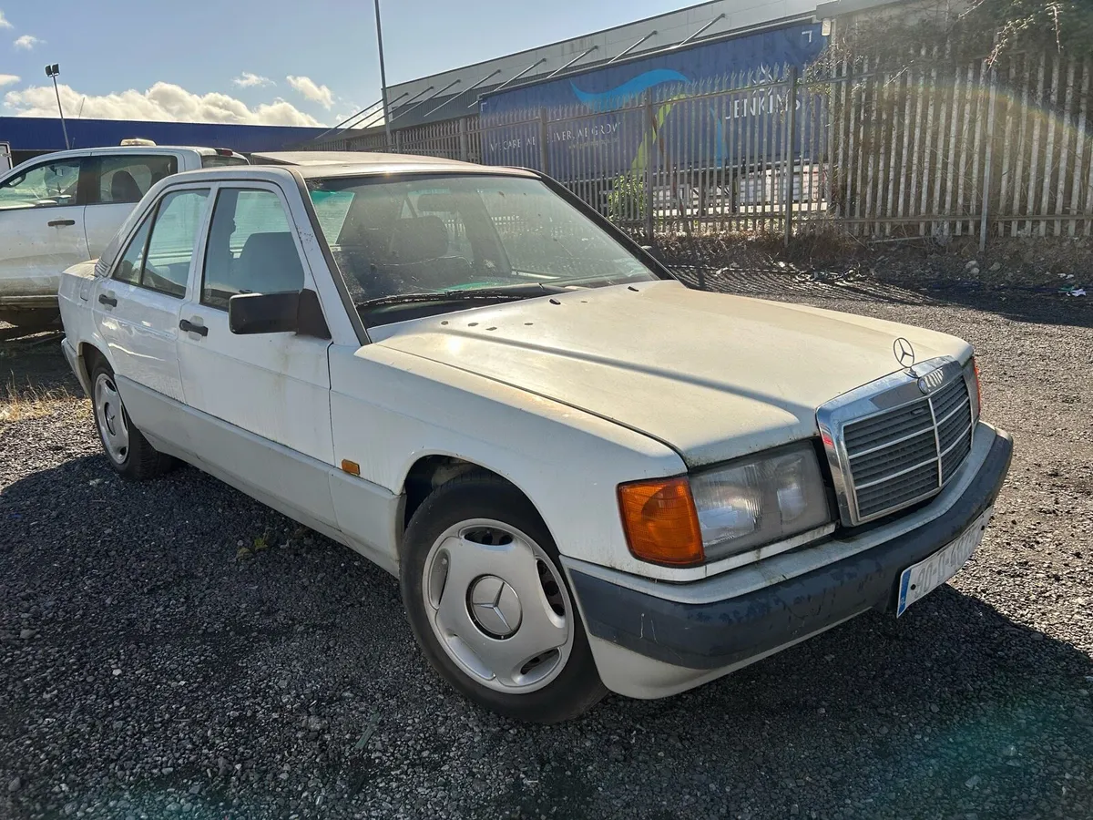 Mercedes 190e manual - Image 4