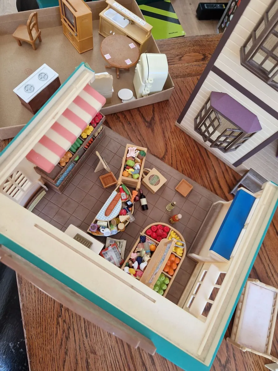 Toys - Image 4