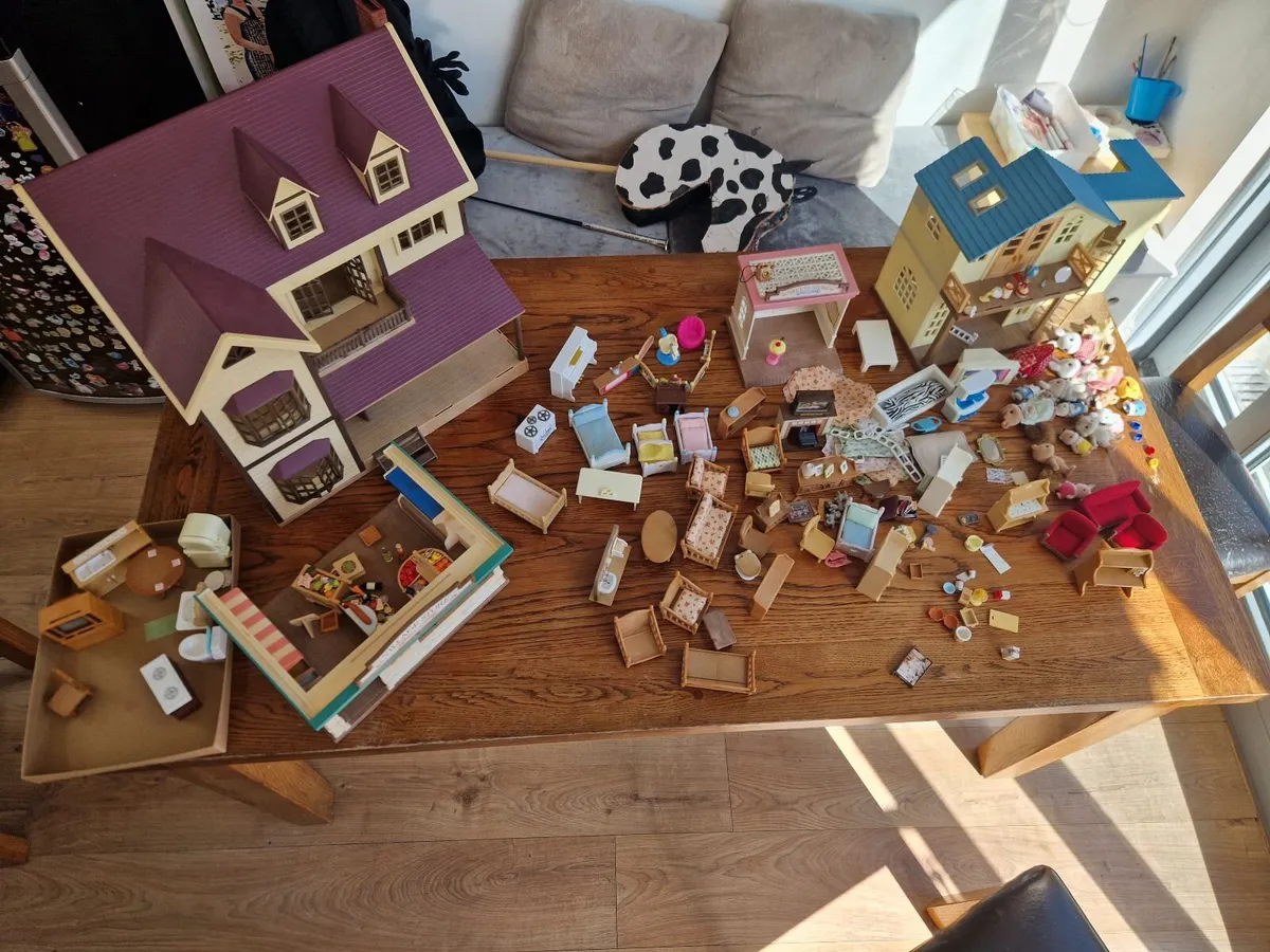 Toys - Image 1