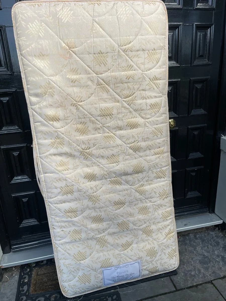 Lovely Medium Firm Single Mattress - Can Deliver - Image 2