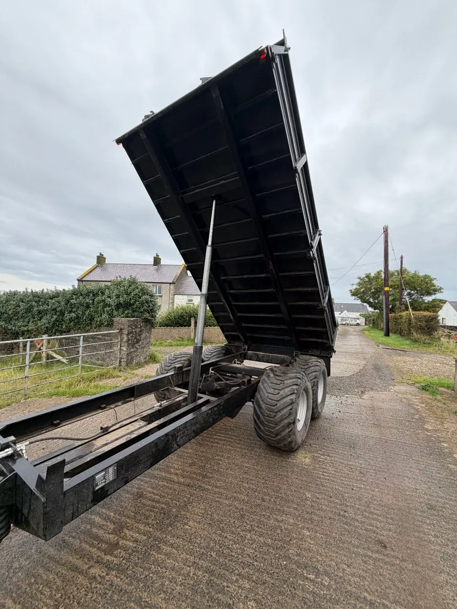 2025 Woods HD 14x8 dropside trailer *as new* - Image 1