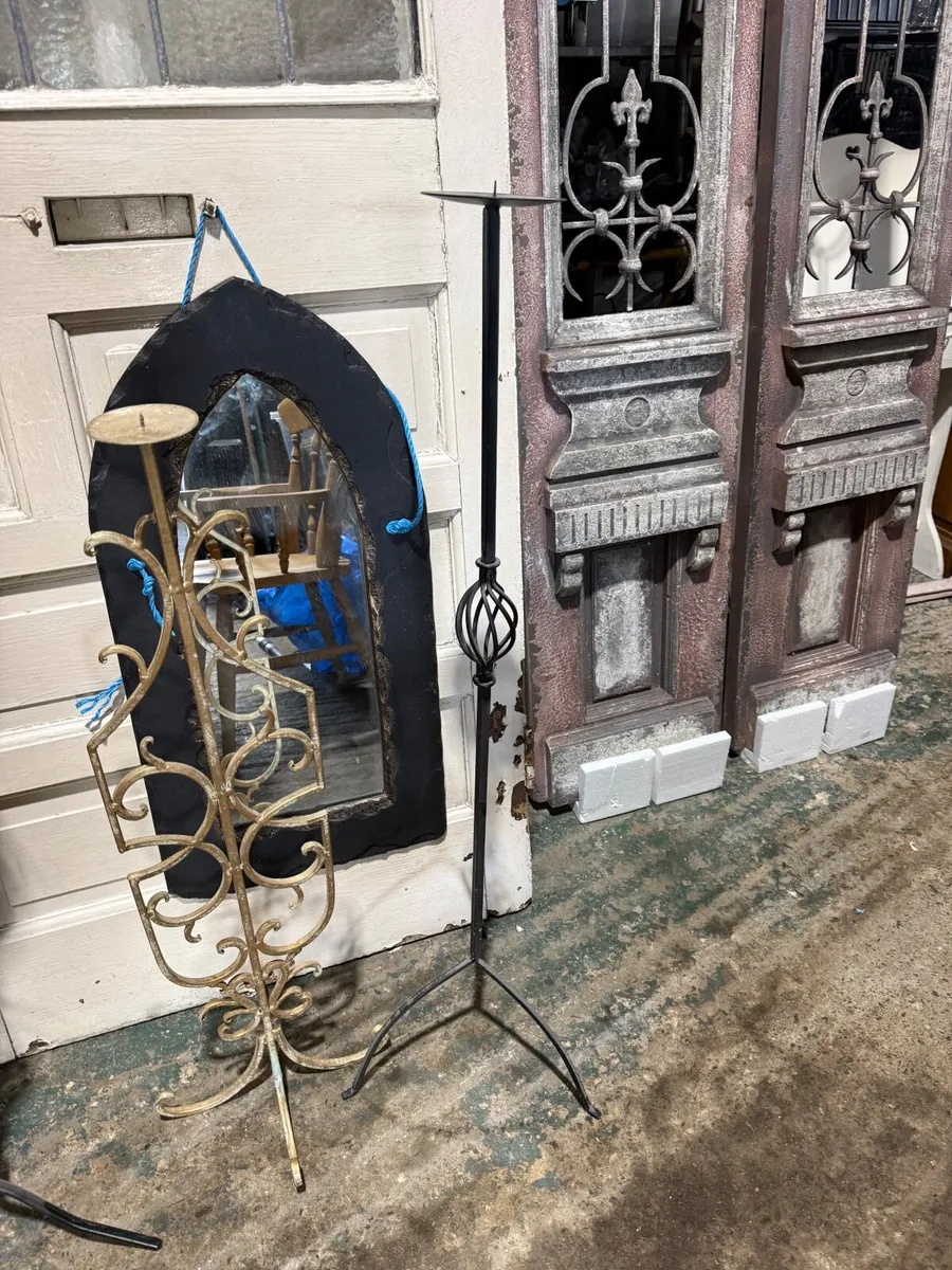 4 free standing candle holders - Image 3