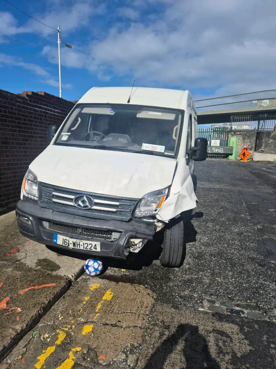 LDV V80 VAN FOR PARTS - Image 4