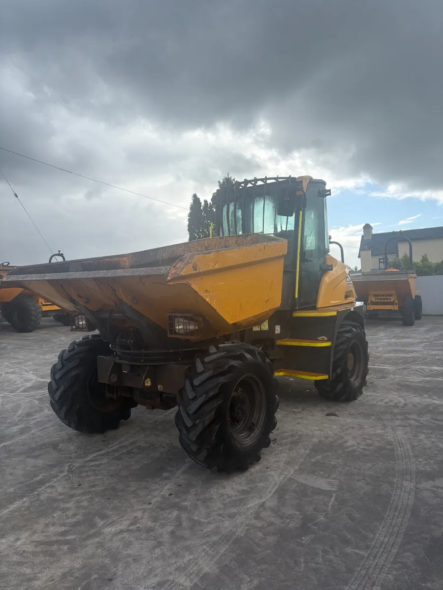 Mecalac 6 ton swivel cab dumper - Image 1