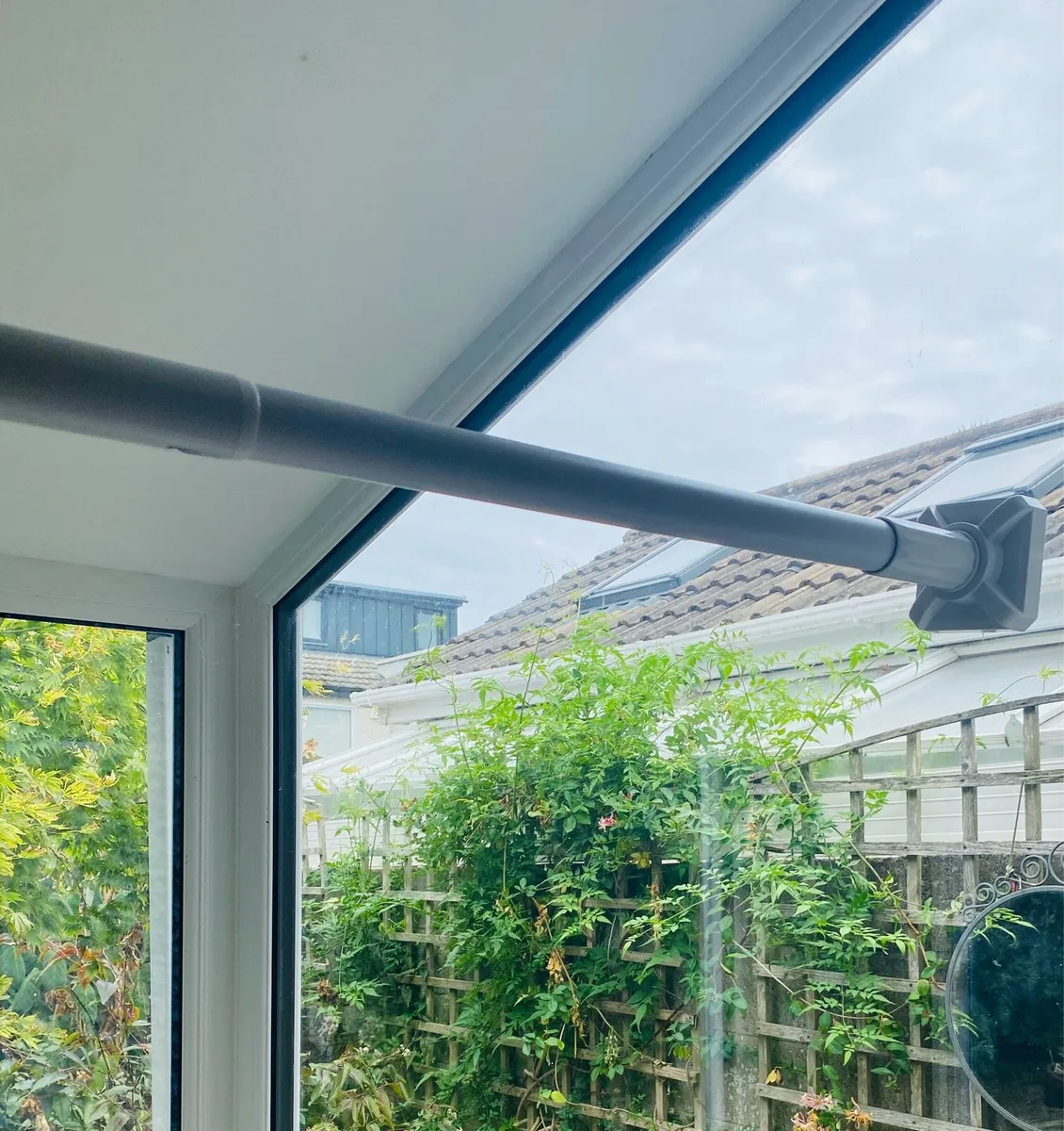 Extendable rail 2.5 metres - Image 1