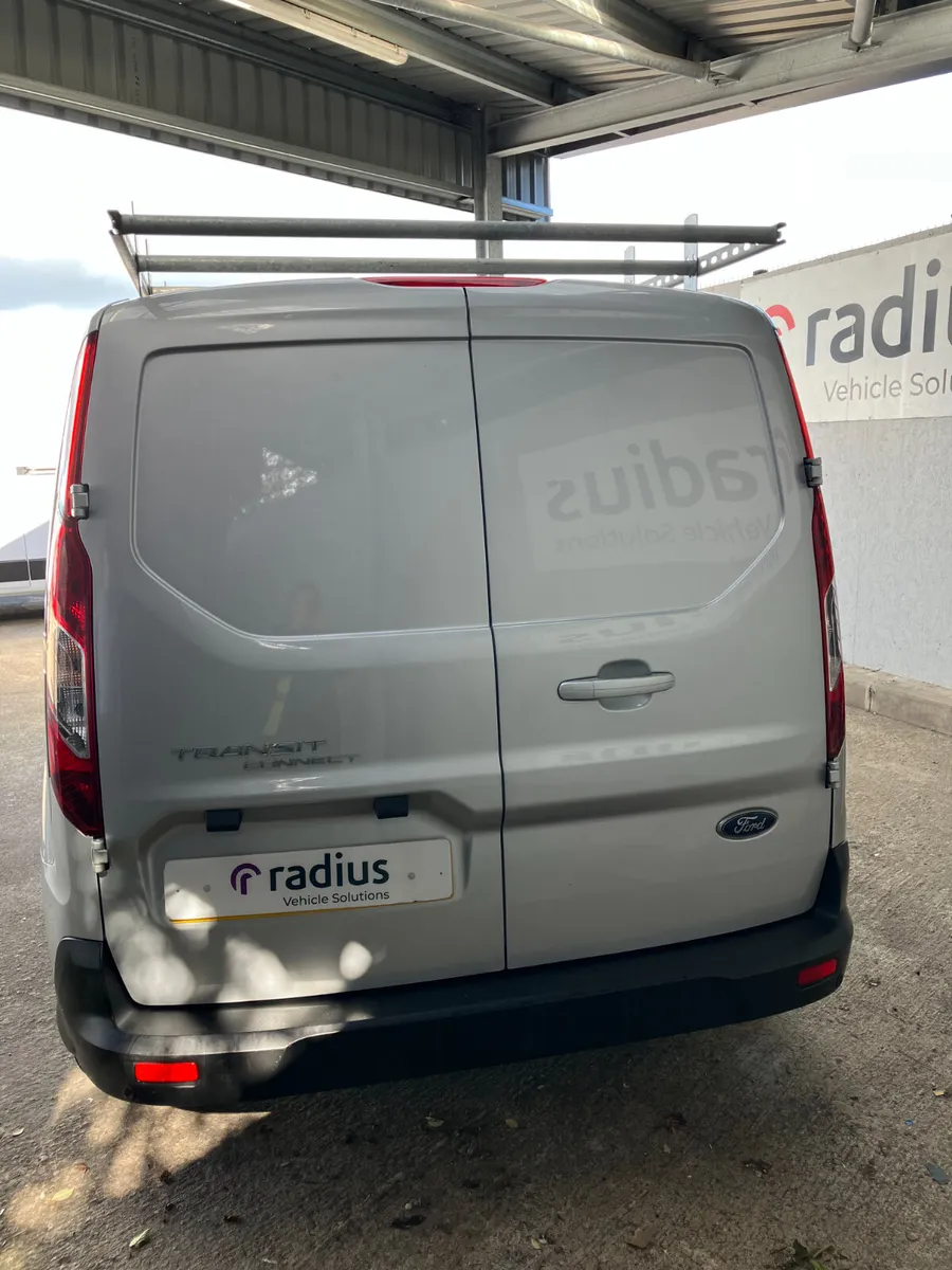 Ford Transit Connect 2022 - Image 4