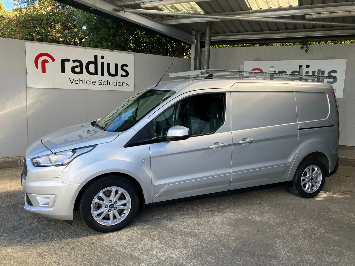 Ford Transit Connect 2022 - Image 2