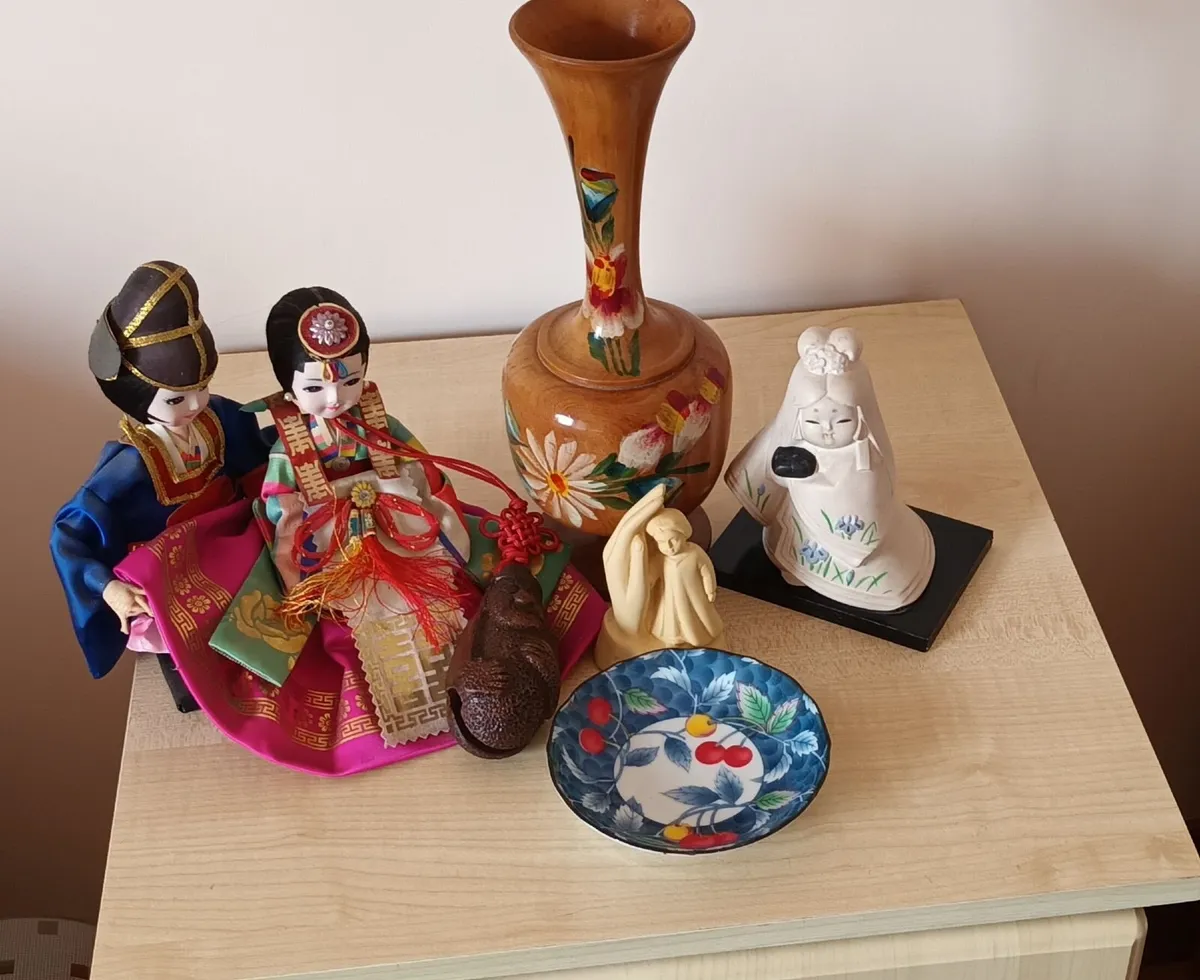 collectibles - Image 2
