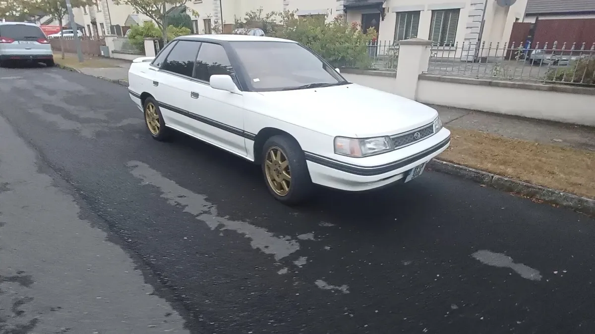Subaru legacy MK1 BC5 2.0 4x4 - Image 2