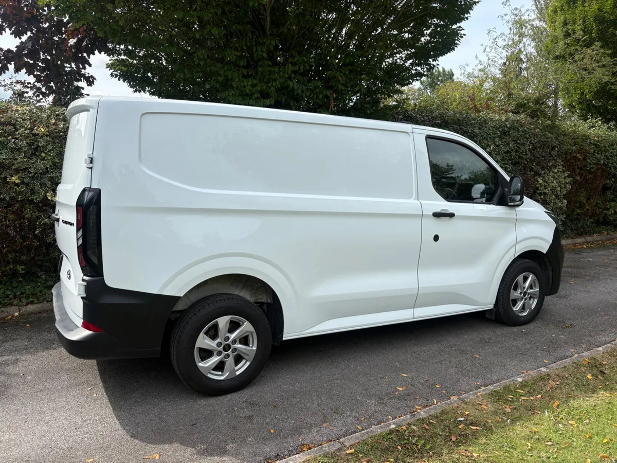 Ford Transit Custom 2024 - Image 3