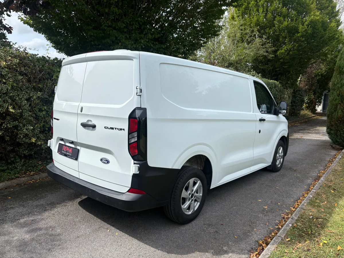 Ford Transit Custom 2024 - Image 4