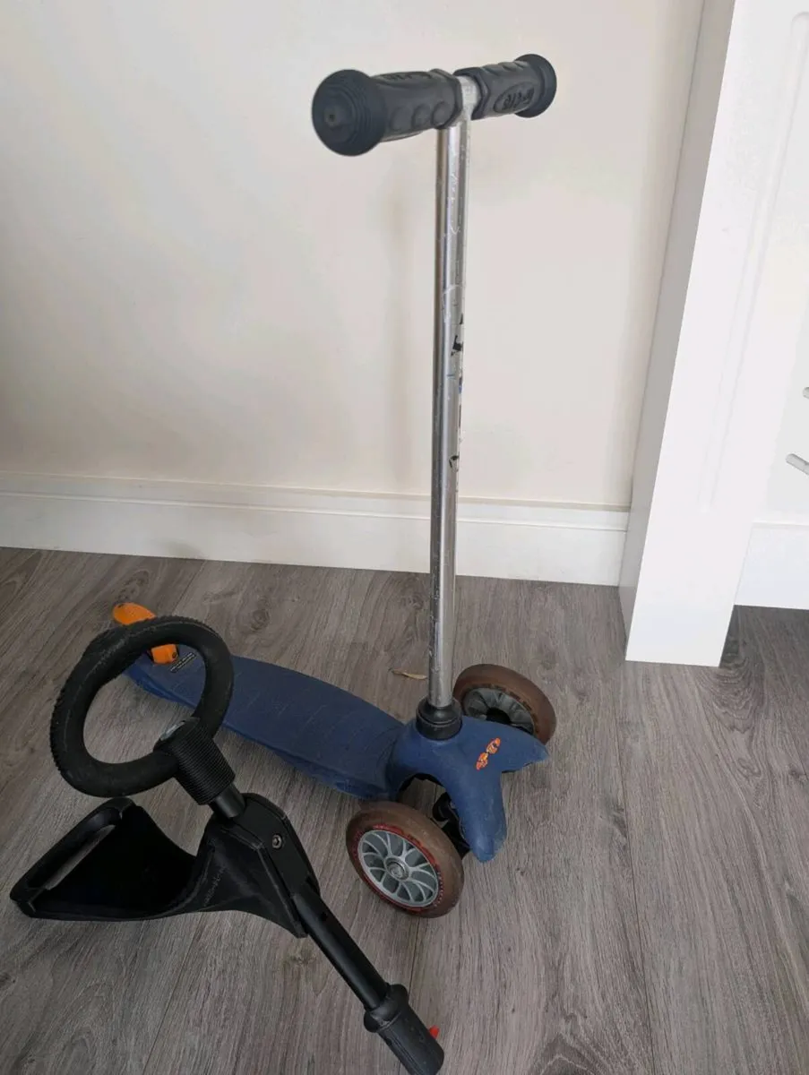 Scooter - Image 1