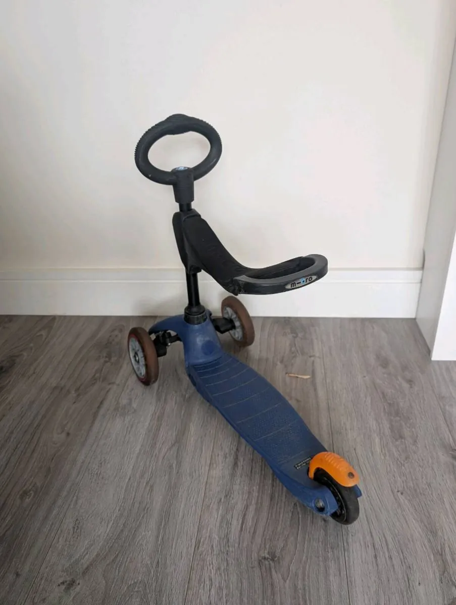 Scooter - Image 2