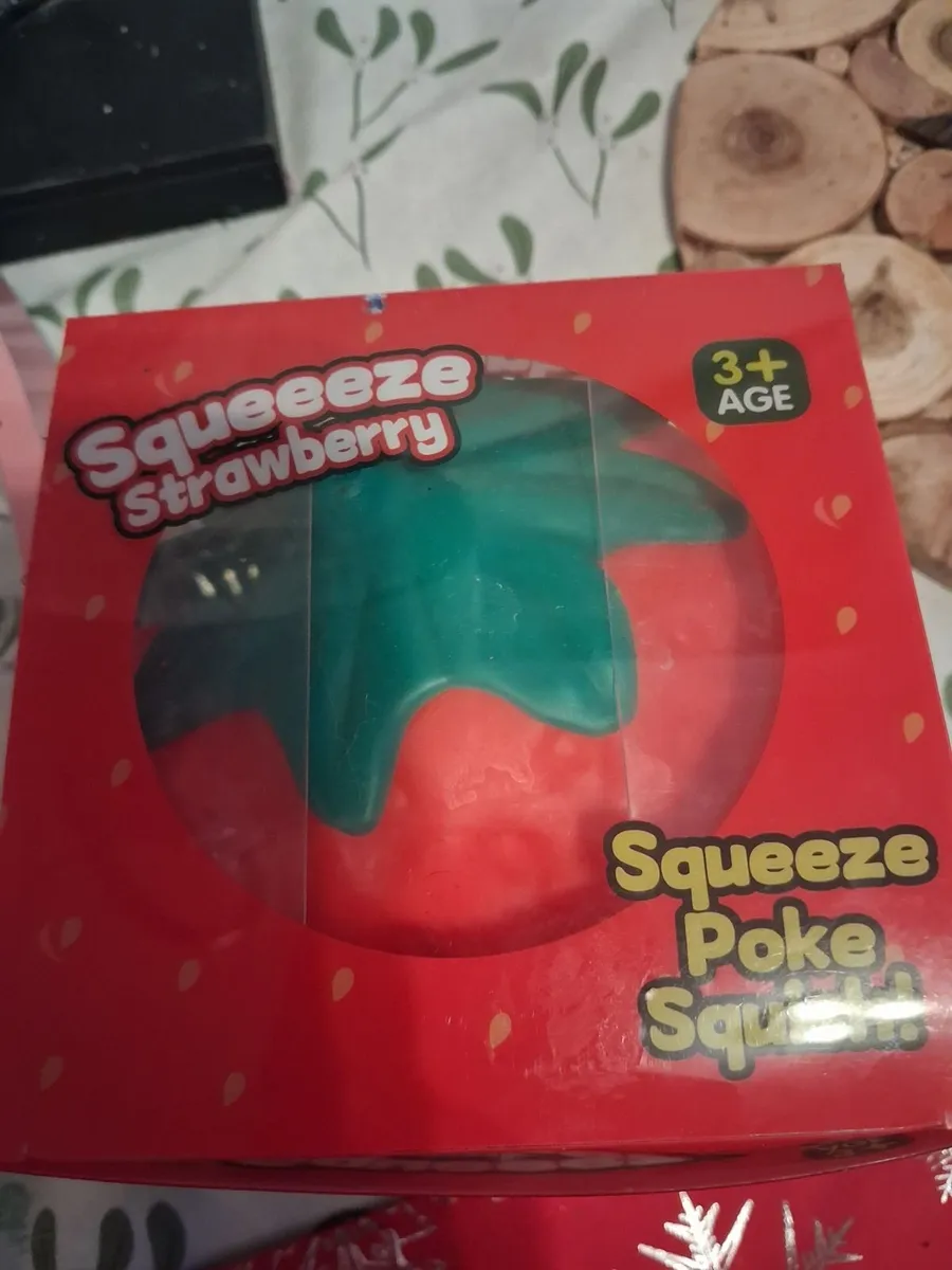 Squishy strawberry - Image 4