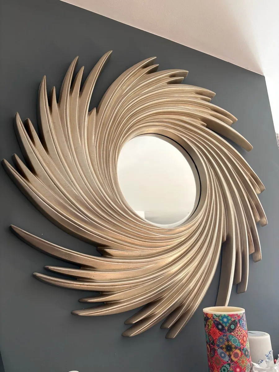 Round mirror - Image 1