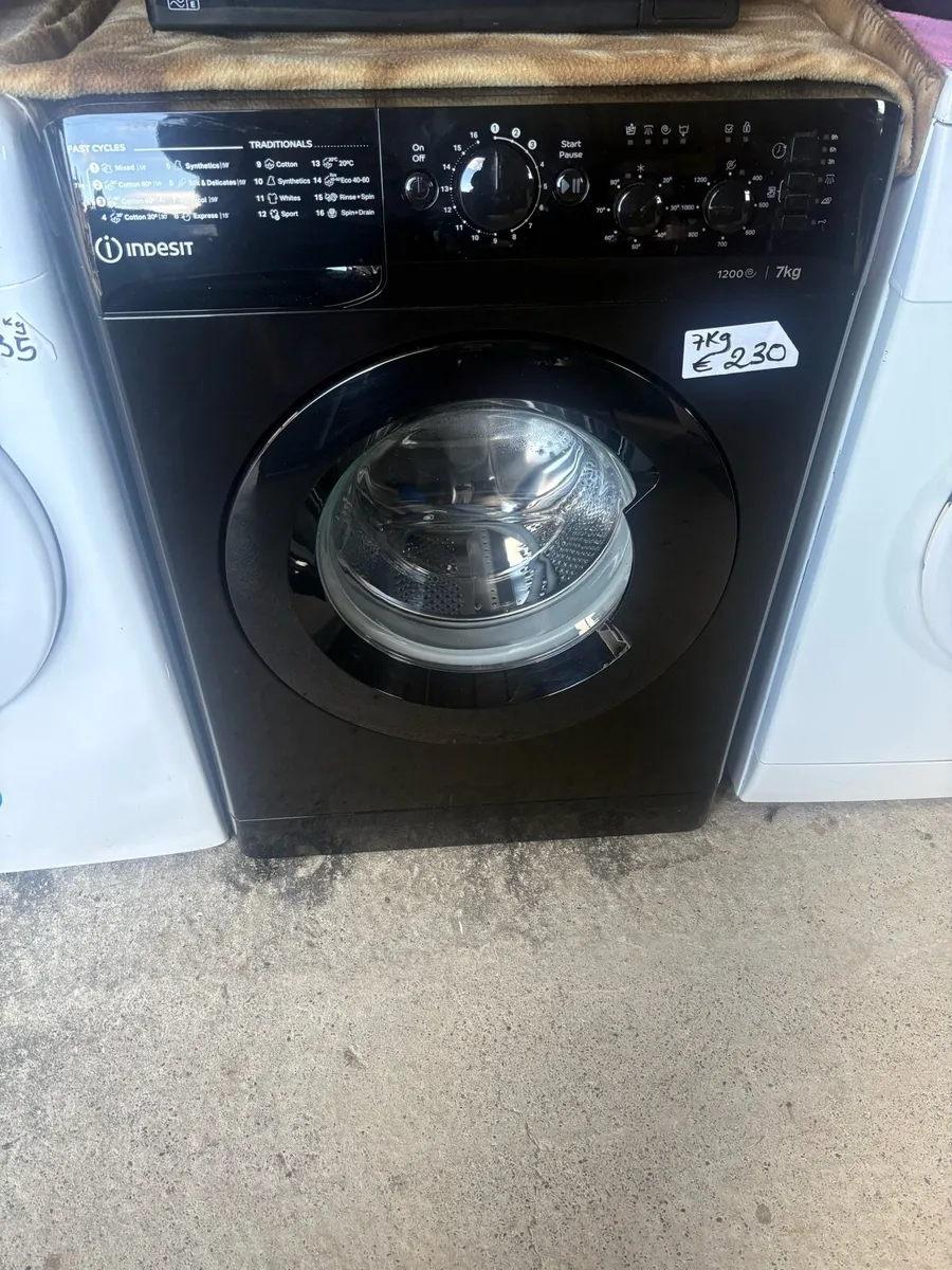 Indesit 7kg washing machine - Image 1