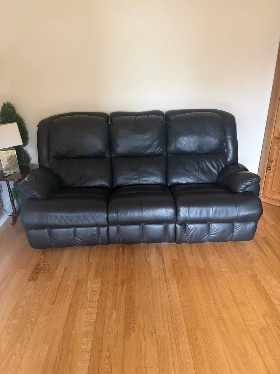 3 and 2 Seater Leather Couch - Image 1