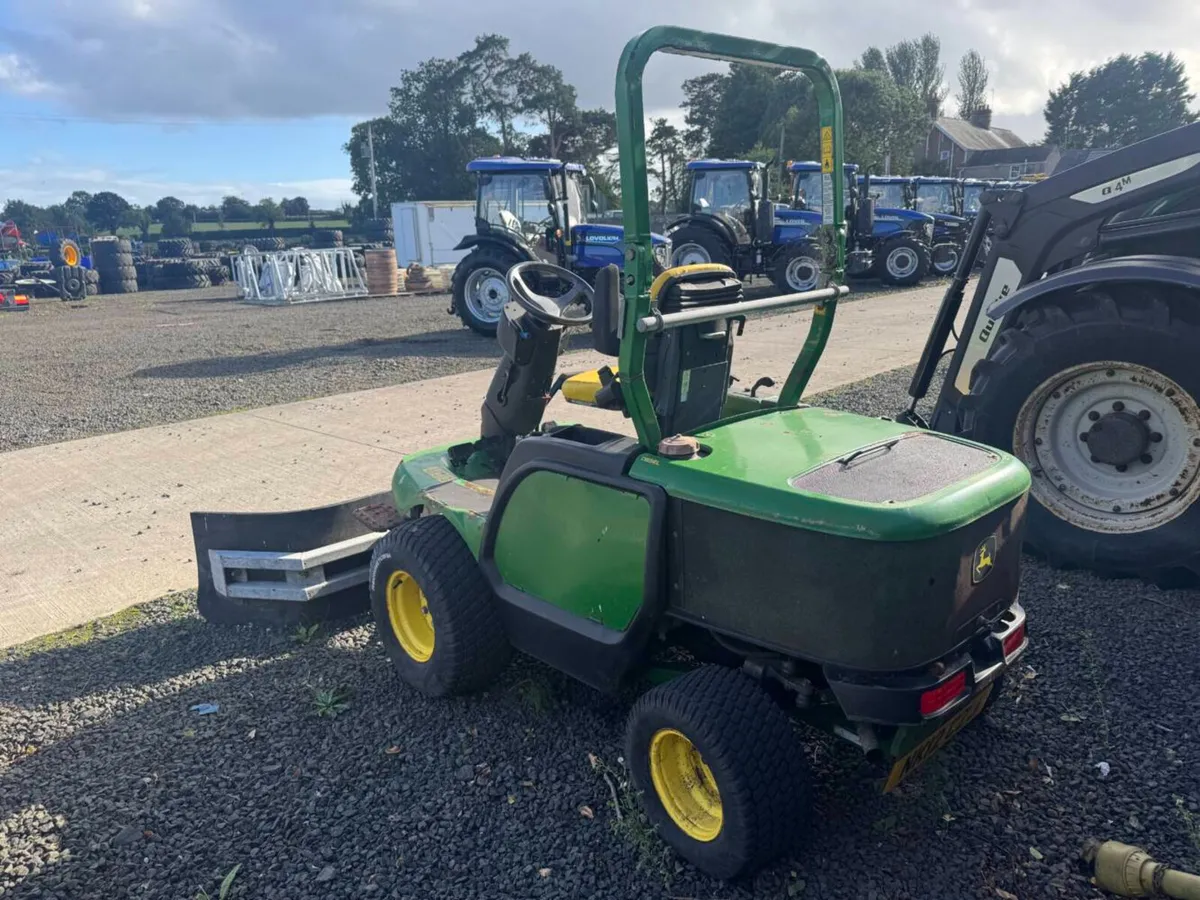 John Deere 1545 Yard Scraper - Image 3