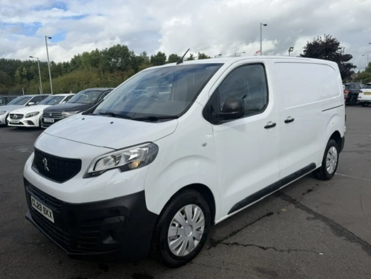 Peugeot Expert 2023 1.5 BlueHDI 100 Professional . - Image 2