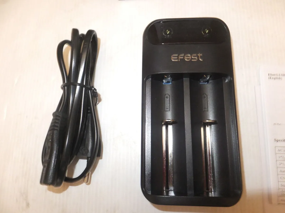 2 Slots Charger for 3.7V Rechargeable Li-Ion Batt. - Image 3