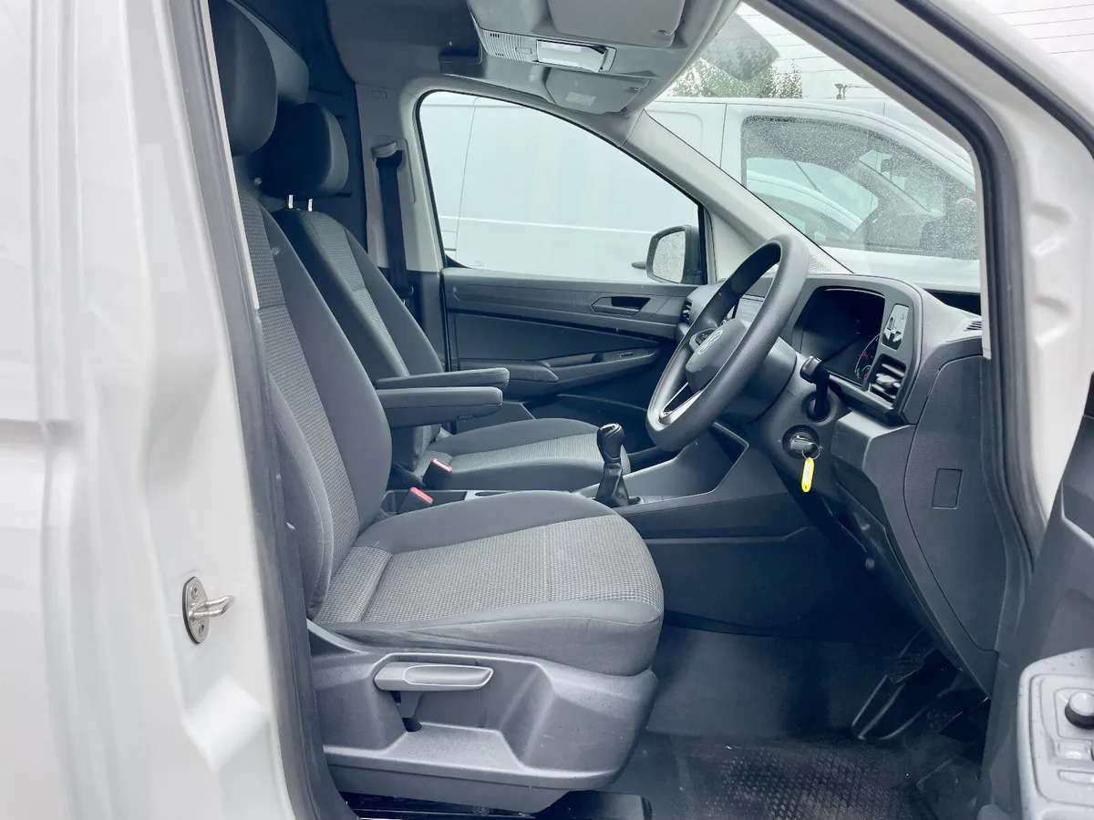 Volkswagen Caddy Cargo 2.0TDI 75BHP SWB,2023 - Image 4