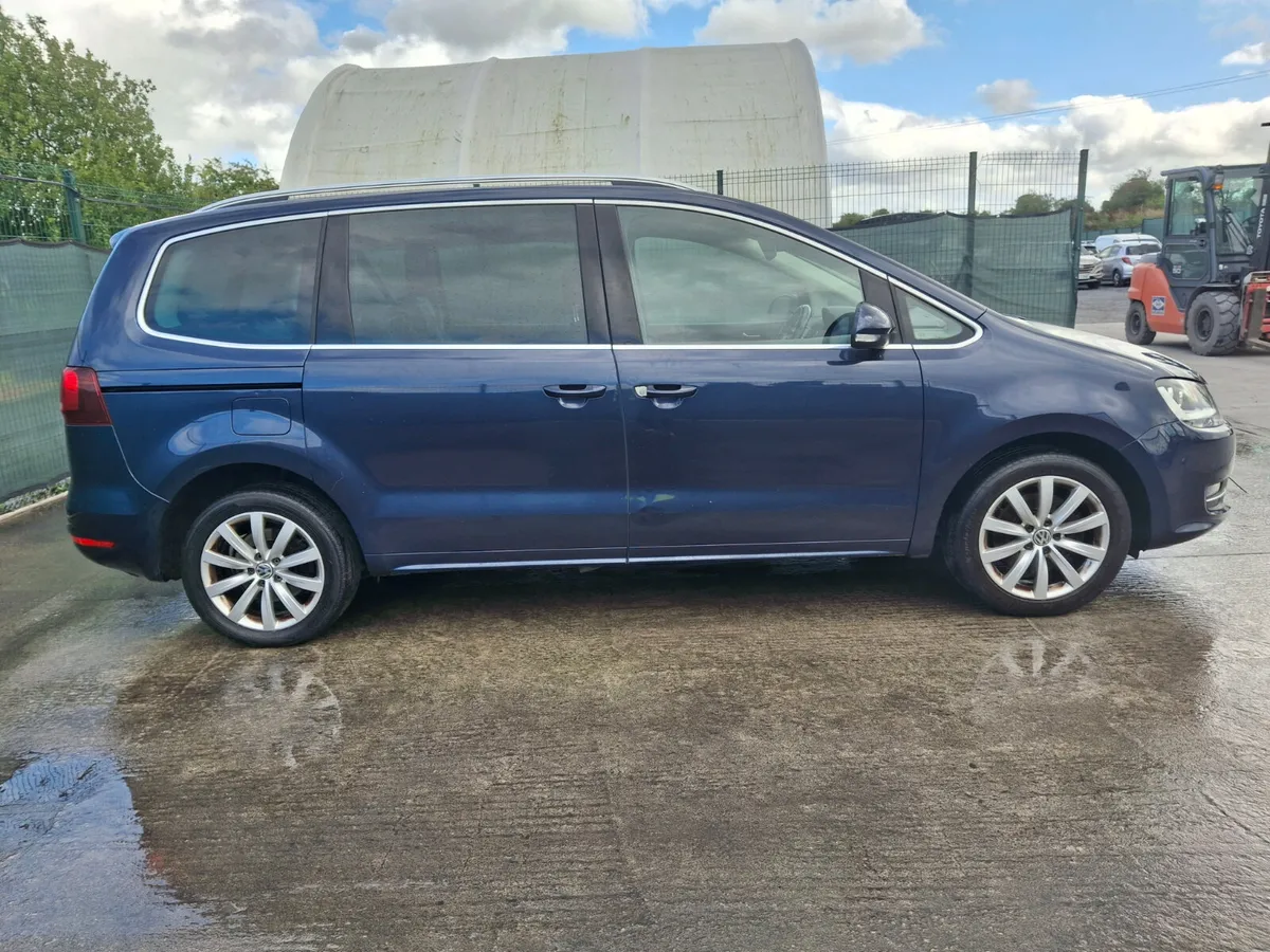 162 Volkswagen Sharan  7 seater  2.0 Diesel - Image 2