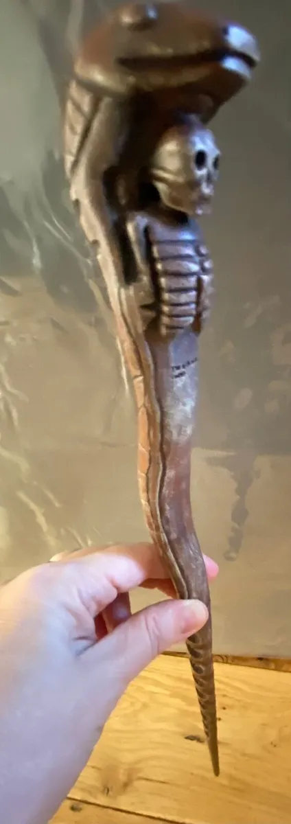 Harry Potter Collectors Wand - Image 1