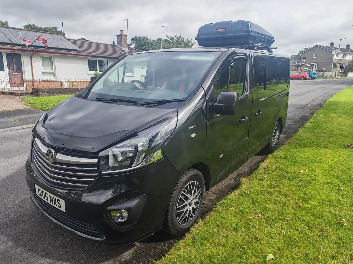 Vauxhall Vivaro - Image 2