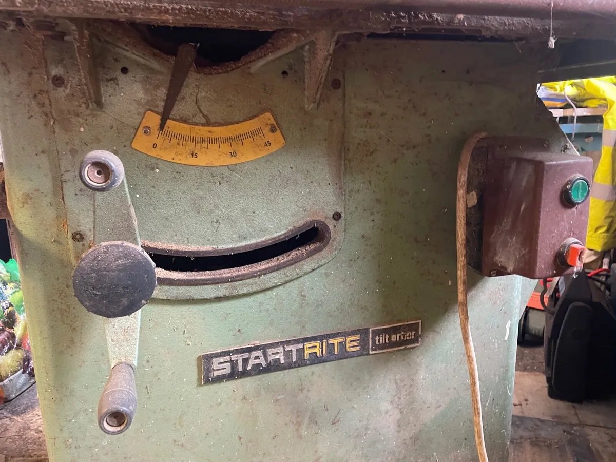 Startrite tilt arbor table/ bench saw - Image 2
