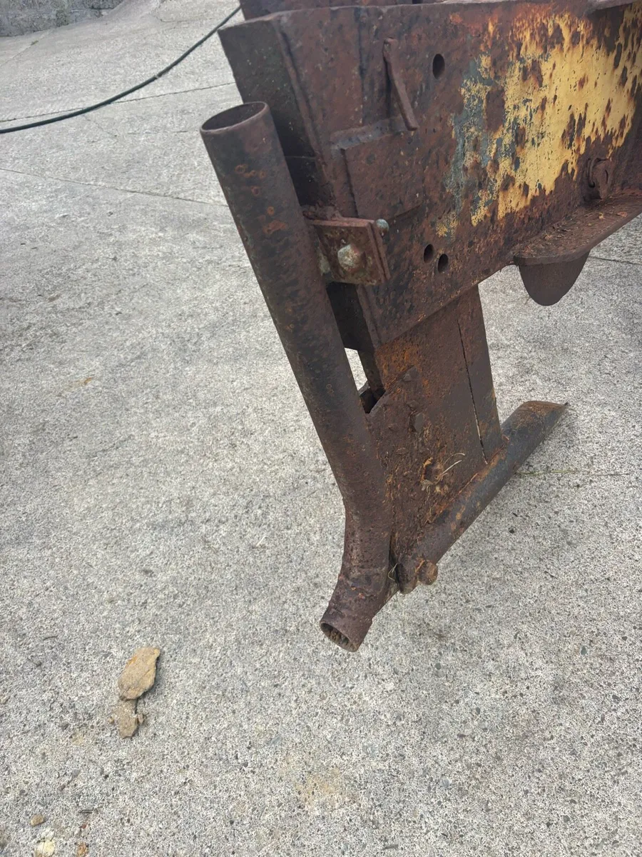 Mole plough, pipe layer - Image 3