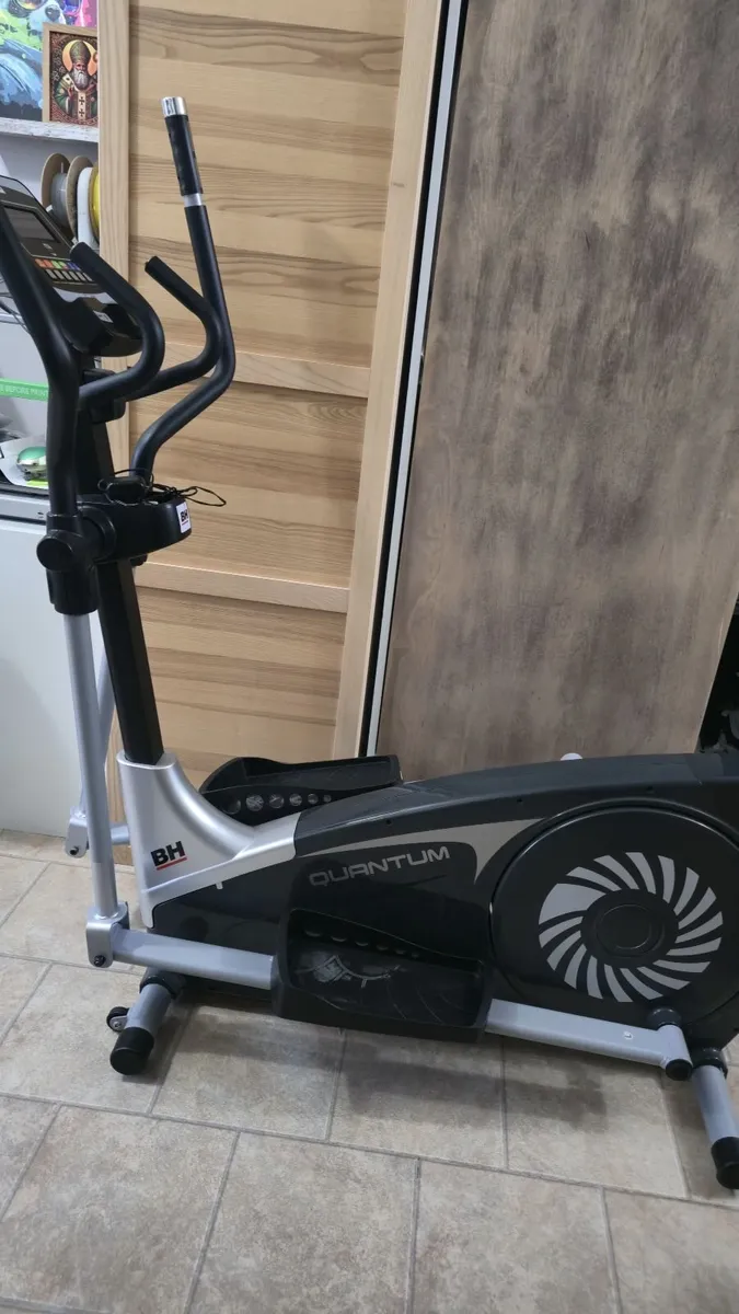 Crosstrainer - Image 1