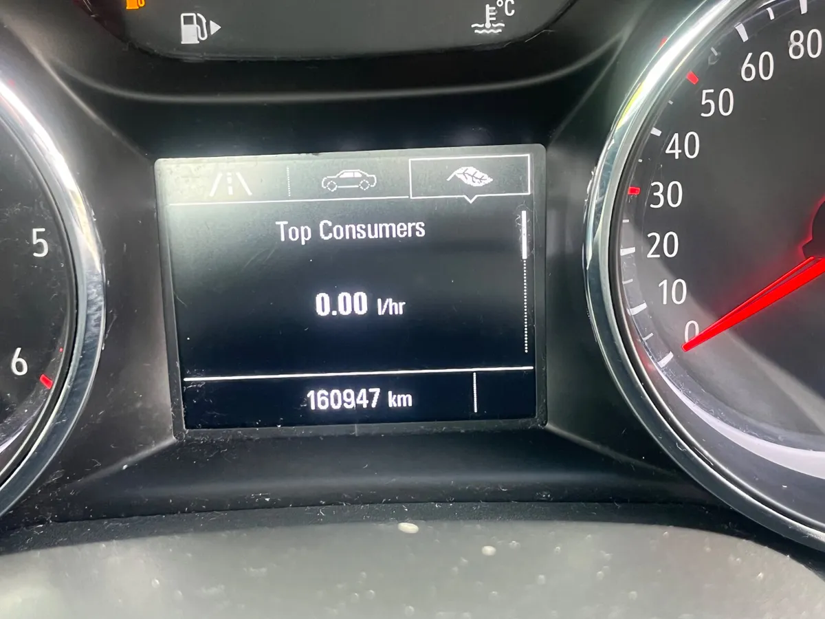 Opel Astra Van 2019 - Image 4