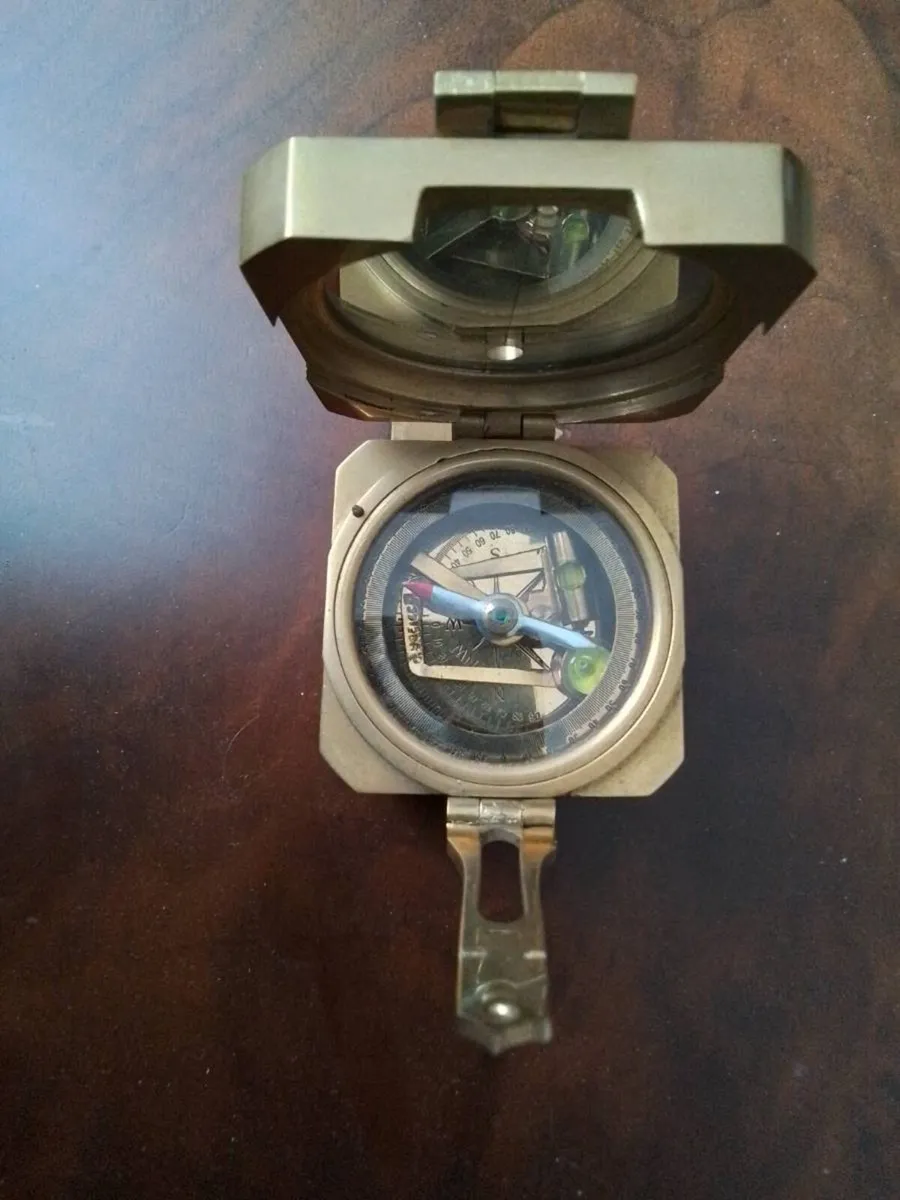 Brunton surveying compass - Image 2